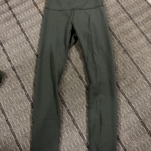 Lululemon set - Picture 5 of 5